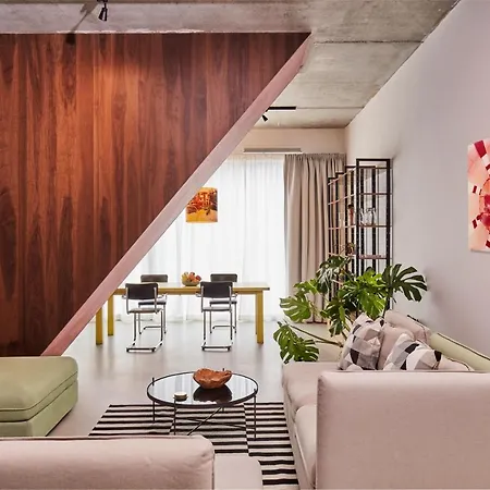 Designer Loft By Daan - West