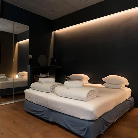 Designer Loft By Daan - West