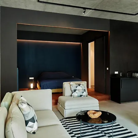Konukevi Designer Loft By Daan - West